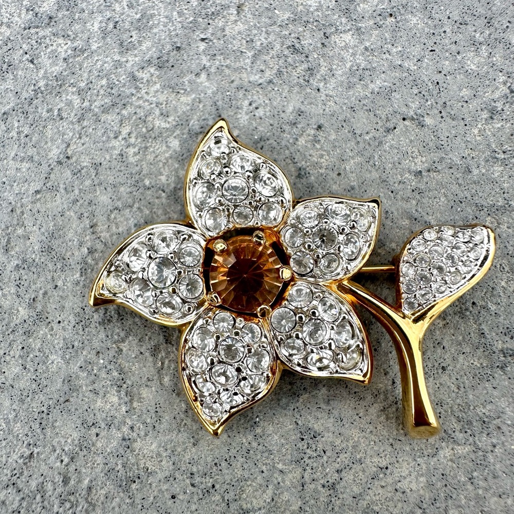 Swarovski Flower Brooch